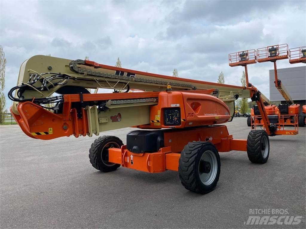 JLG 1250AJP Bomliftar