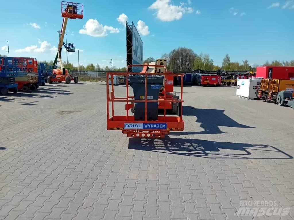 JLG E 450 AJ Bomliftar