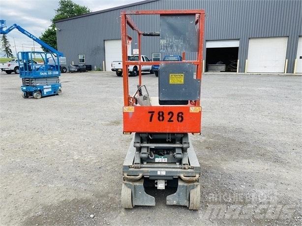 SkyJack SJ 3219 Saxliftar