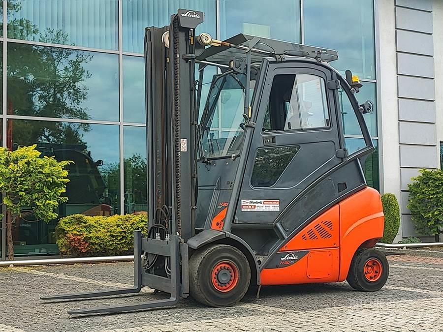 Linde H30T-02 Gasolmotviktstruckar