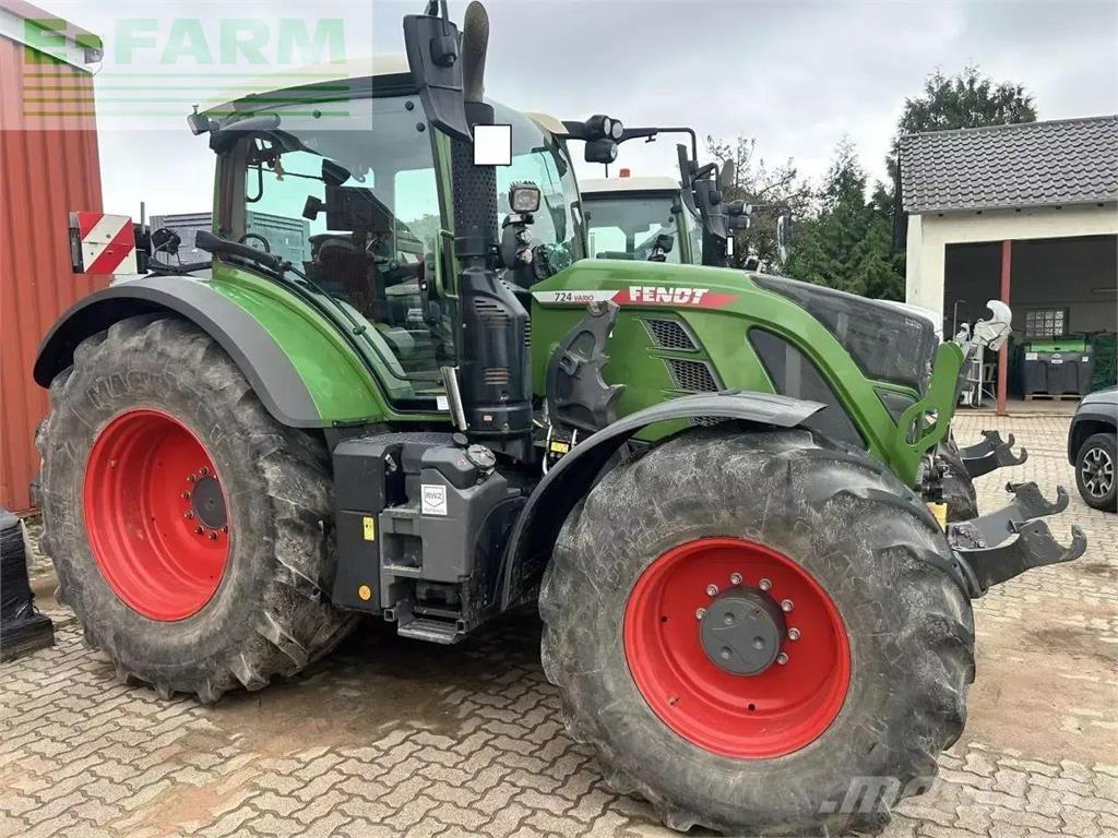 Fendt 724 vario Traktorer