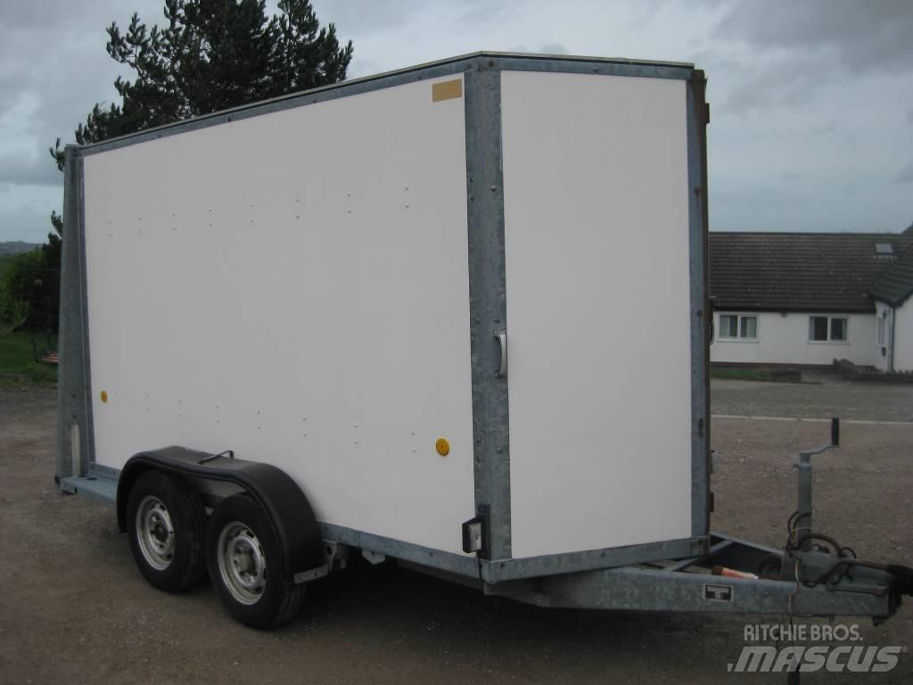 Ifor Williams BV105 Skåpsläp