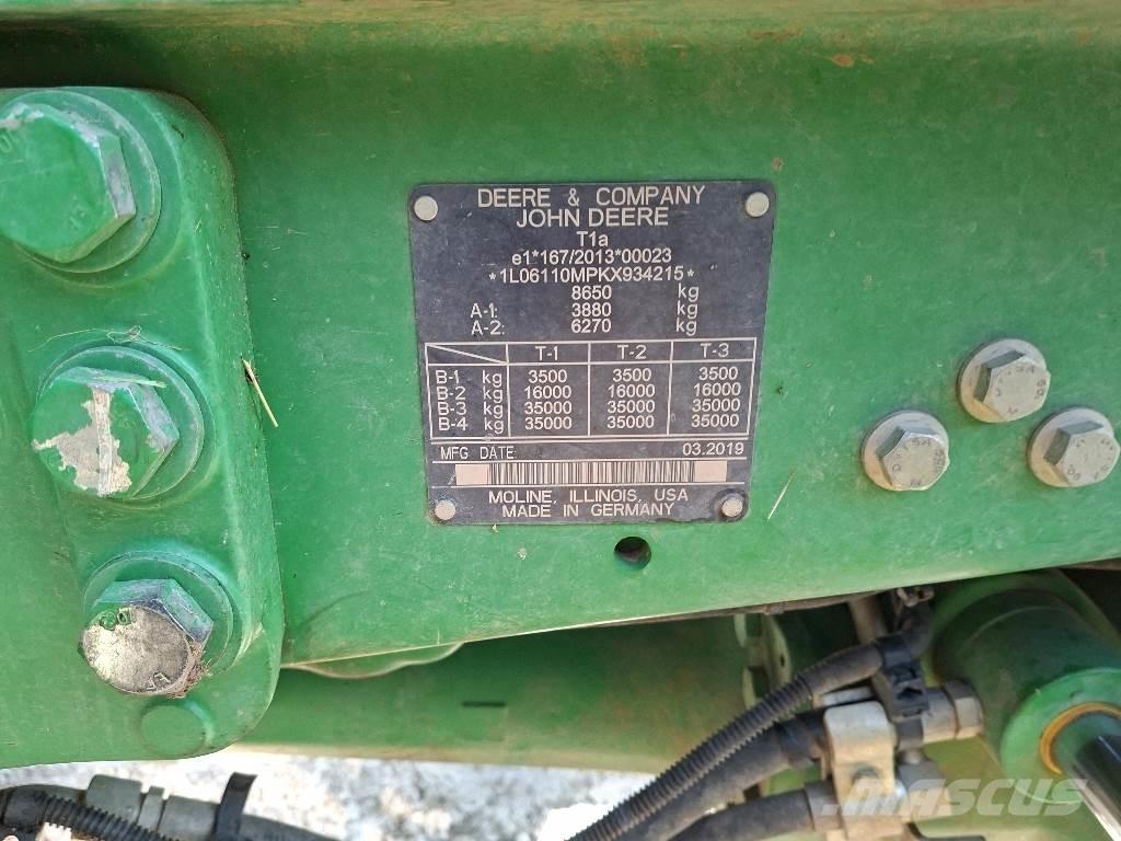 John Deere 6110M Traktorer