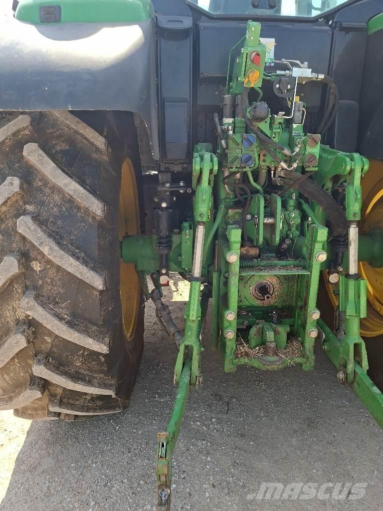 John Deere 6110M Traktorer