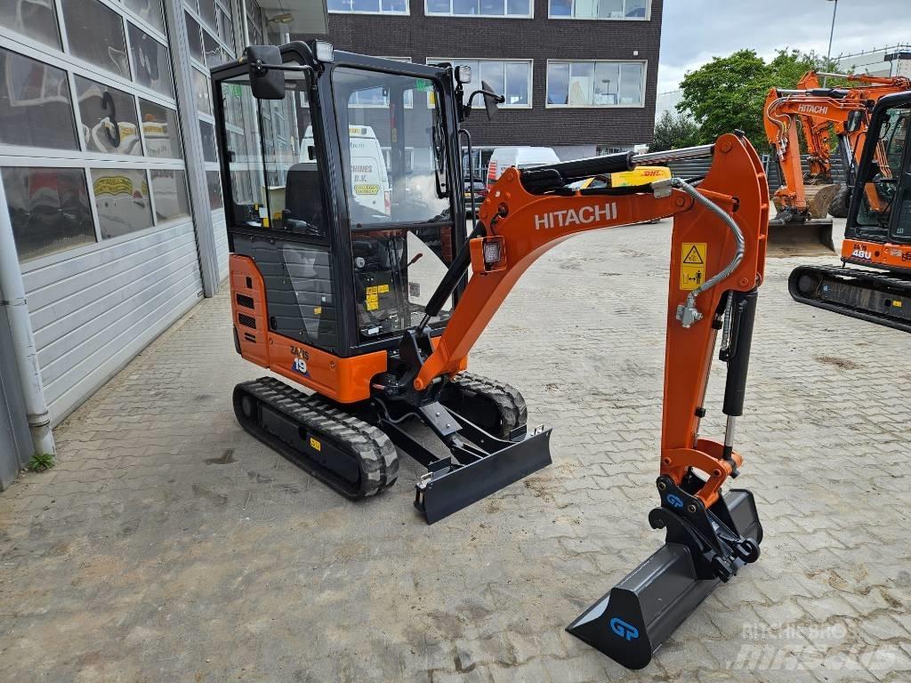 Hitachi ZX19-6 Minigrävare < 7t