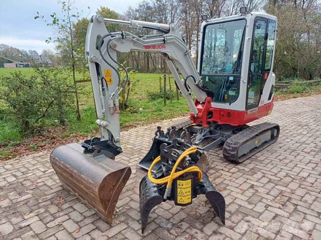 Takeuchi TB 225 Minigrävare < 7t