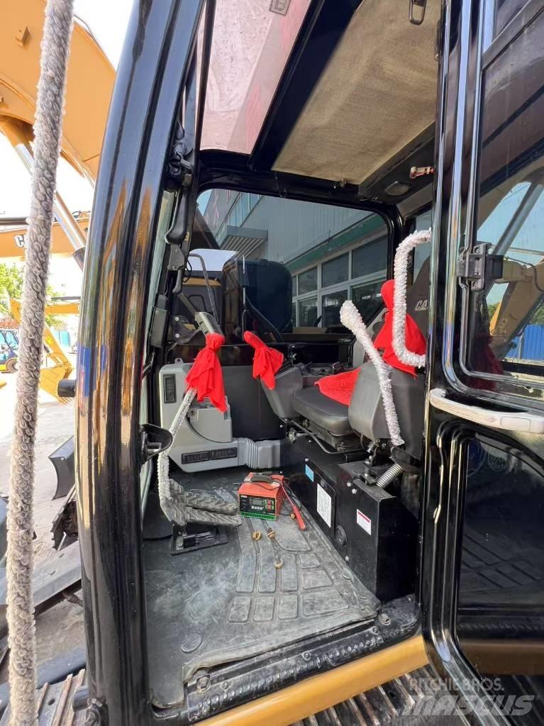 CAT 307 Minigrävare < 7t