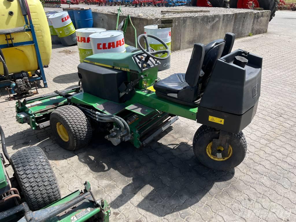 John Deere 2653 Åkgräsklippare