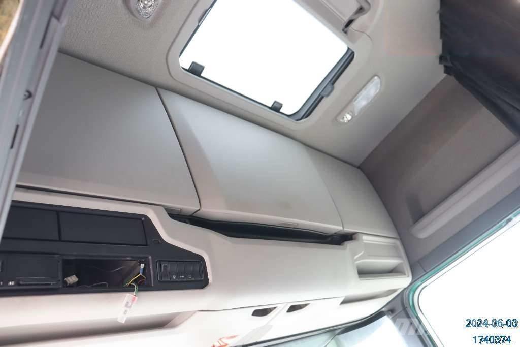 Scania R Hytter och interiör