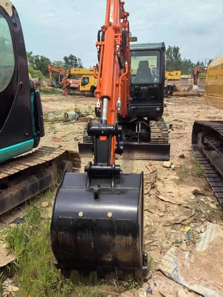 Doosan DX 60 Bandgrävare
