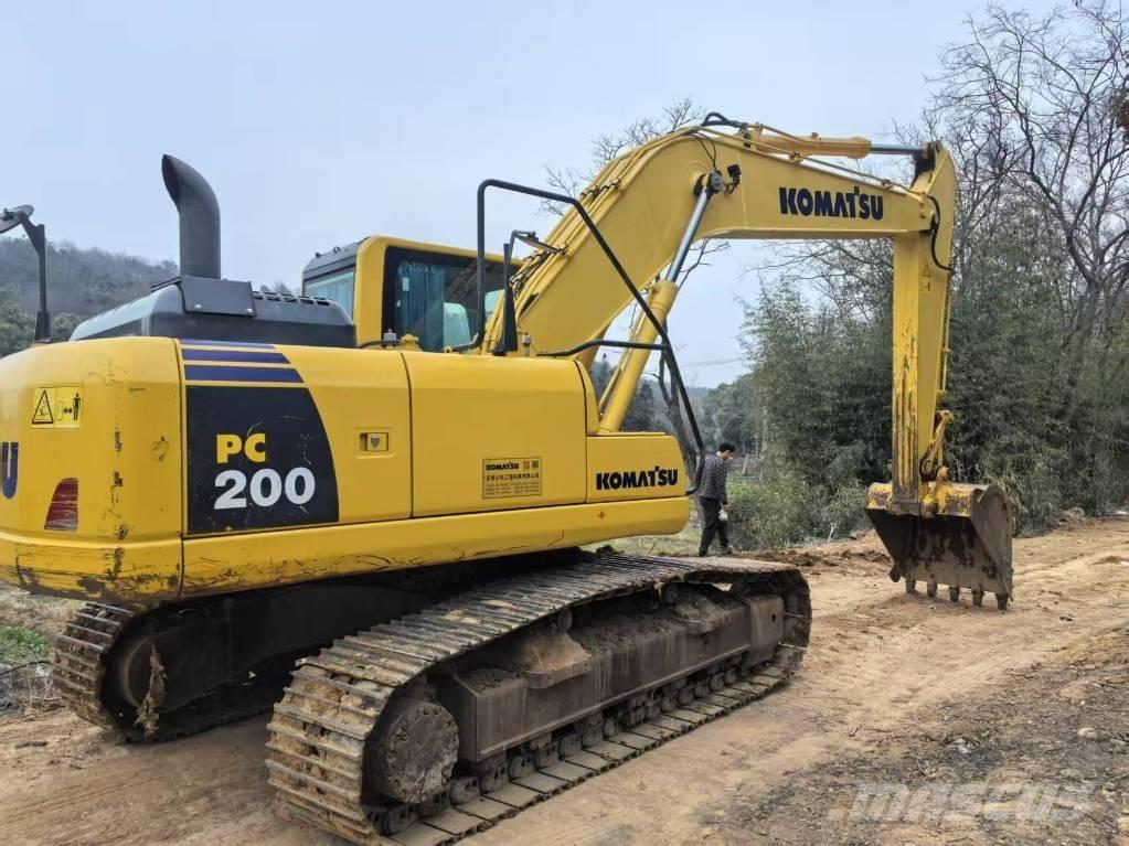 Komatsu PC 200-8 Midigrävmaskiner 7t - 12t
