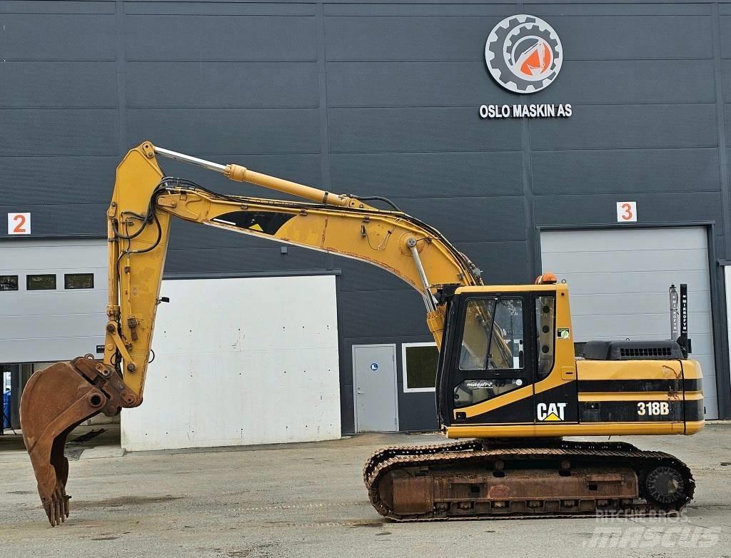 CAT 318 B L Bandgrävare