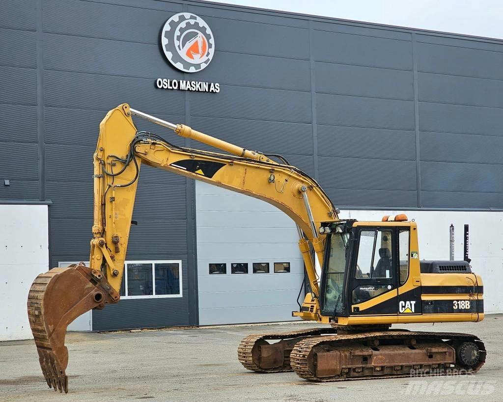 CAT 318 B L Bandgrävare