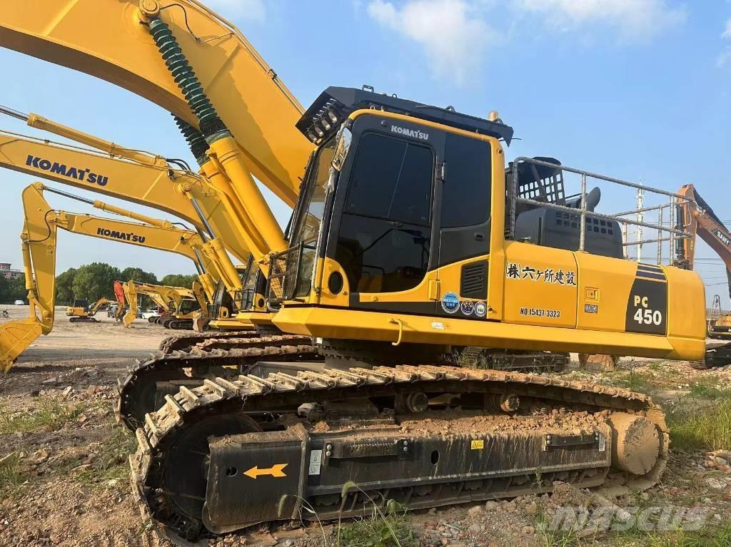 Komatsu PC 450-8 Bandgrävare