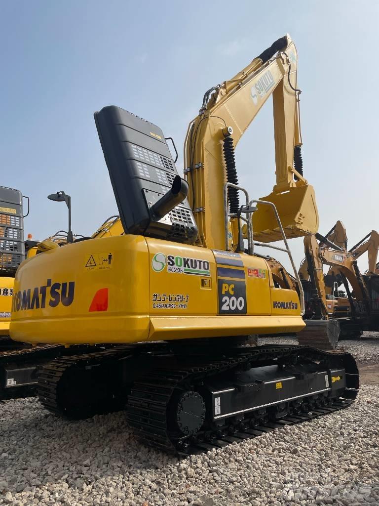 Komatsu PC 200 Bandgrävare