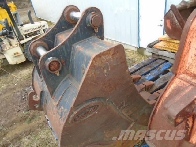 Komatsu PC 200 LC-8 Bandgrävare