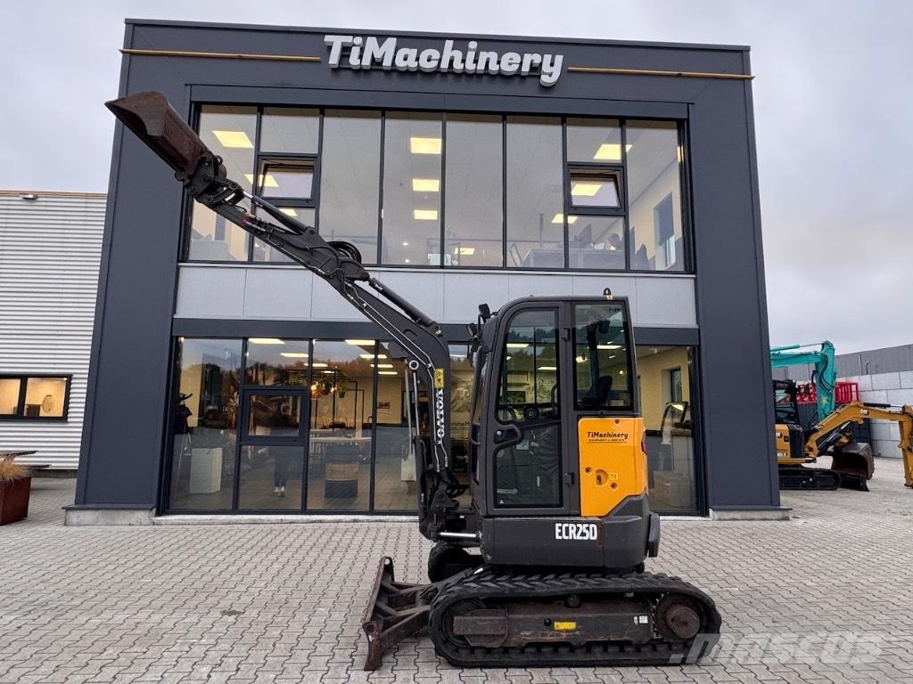Volvo ECR 25 D Minigrävare < 7t