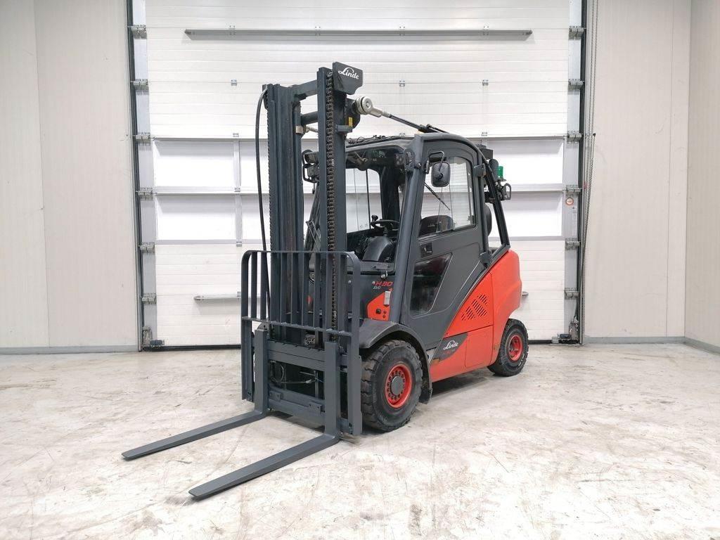 Linde H30D-02 Dieselmotviktstruckar