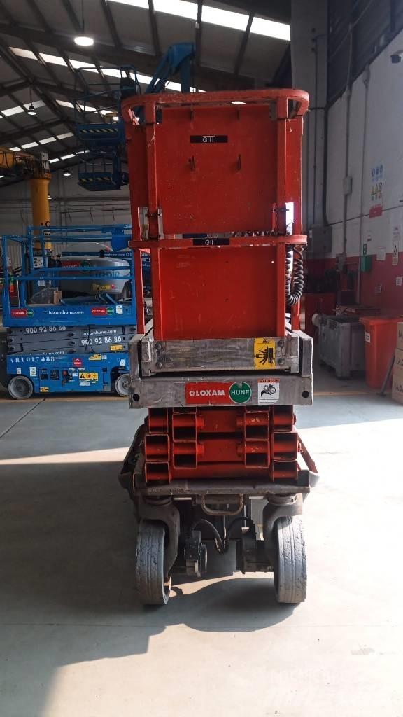 JLG 2030 ES Saxliftar