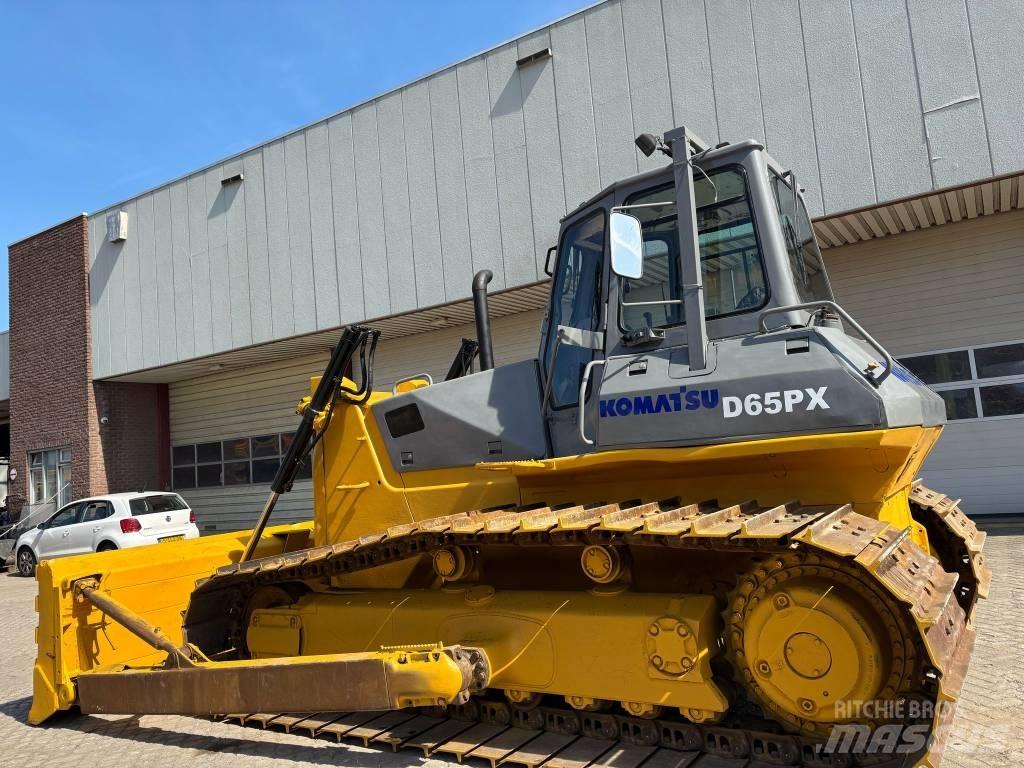 Komatsu D 65 PX-12 Bandschaktare