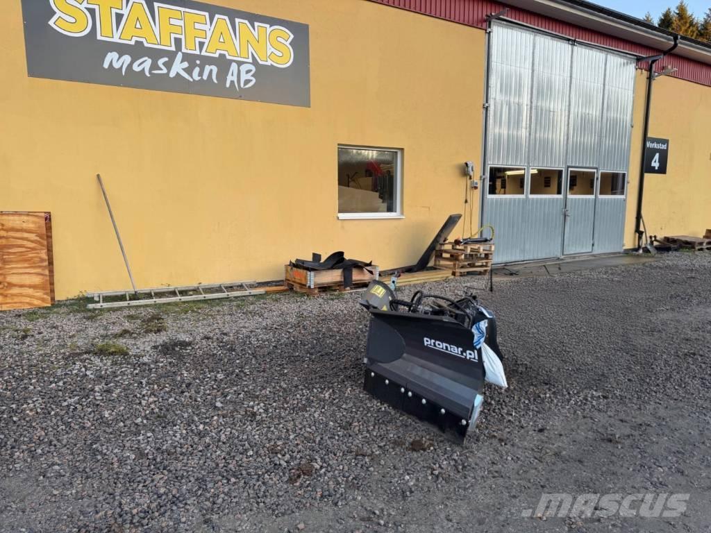 Pronar PUV 1800 M Snöblad och plogar