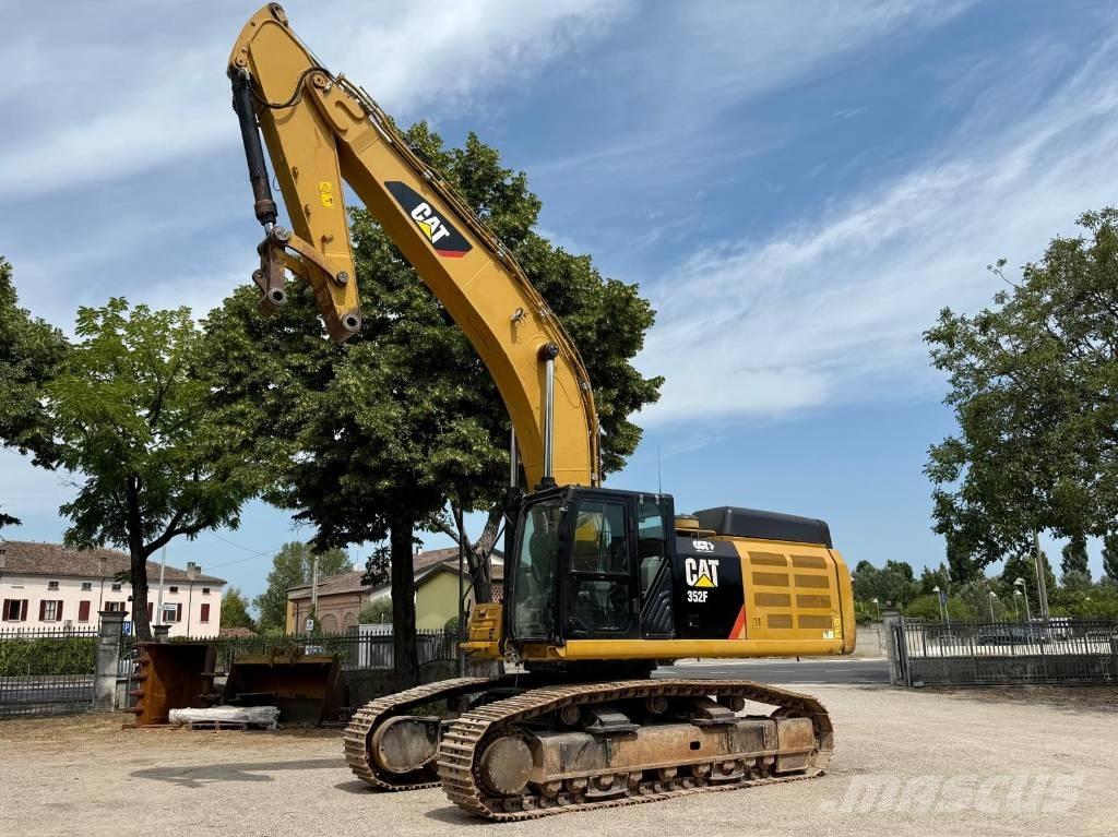 CAT 352 F Bandgrävare