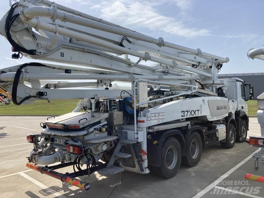Liebherr THP 37 Lastbilar med betongpump