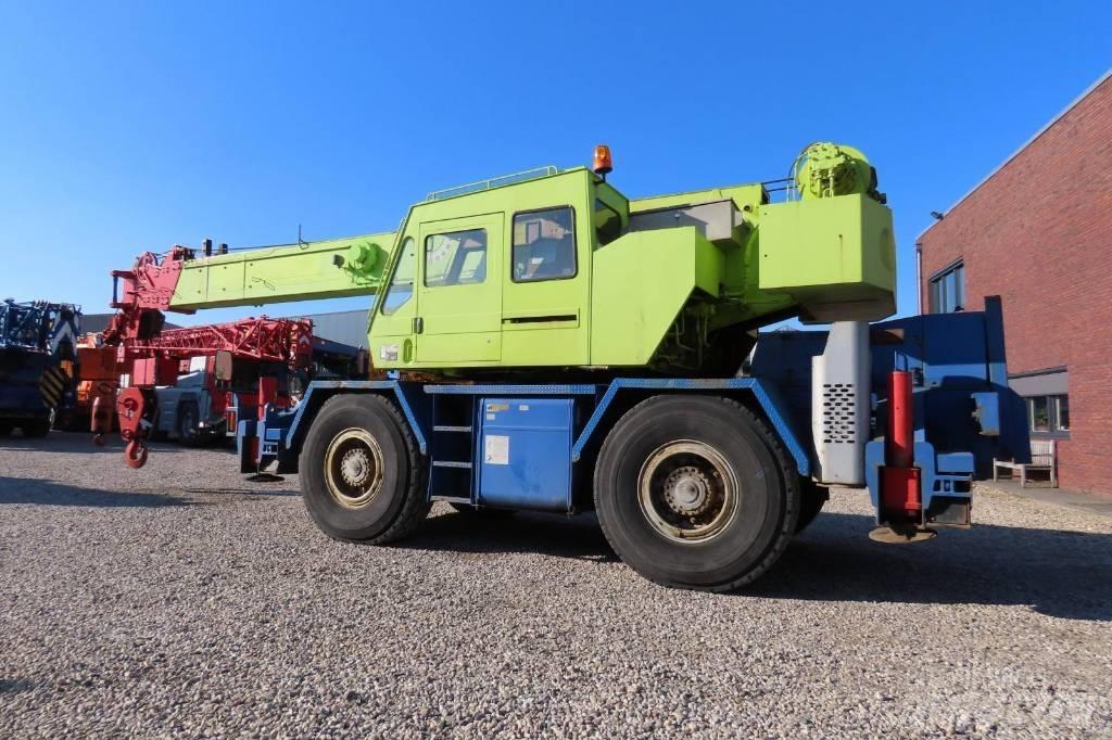 Tadano TR 250 E Terrängkranar (Grov terräng)