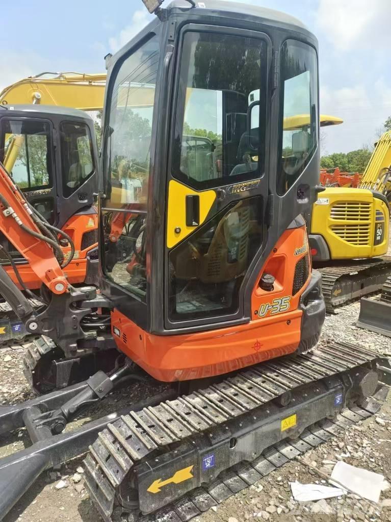 Kubota U 35 Minigrävare < 7t