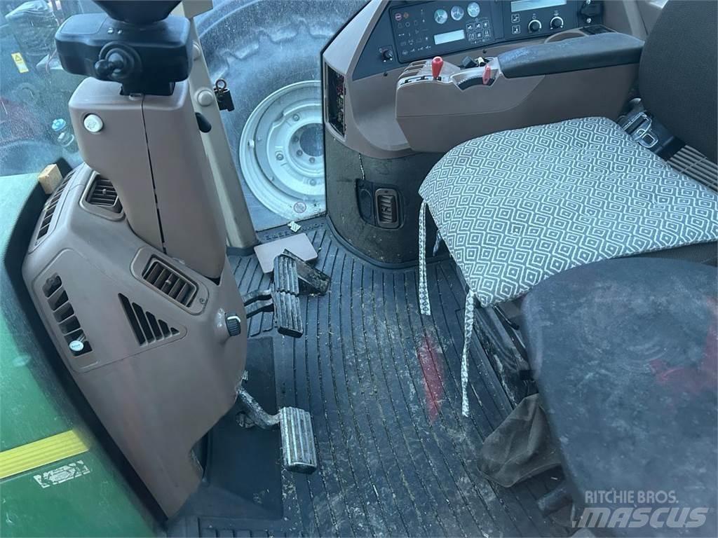 John Deere 8100 Traktorer