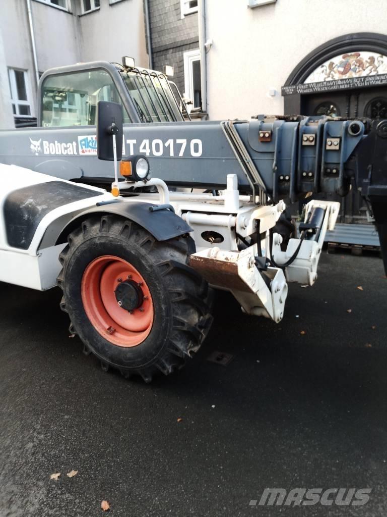 Bobcat B40170-D221 Teleskoplastare