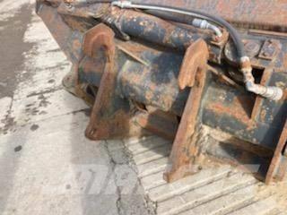 CAT Bucket-Side Dump Skopor