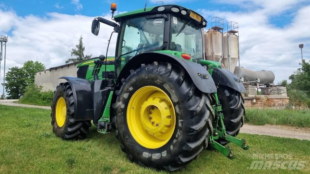 John Deere 6190 R Traktorer