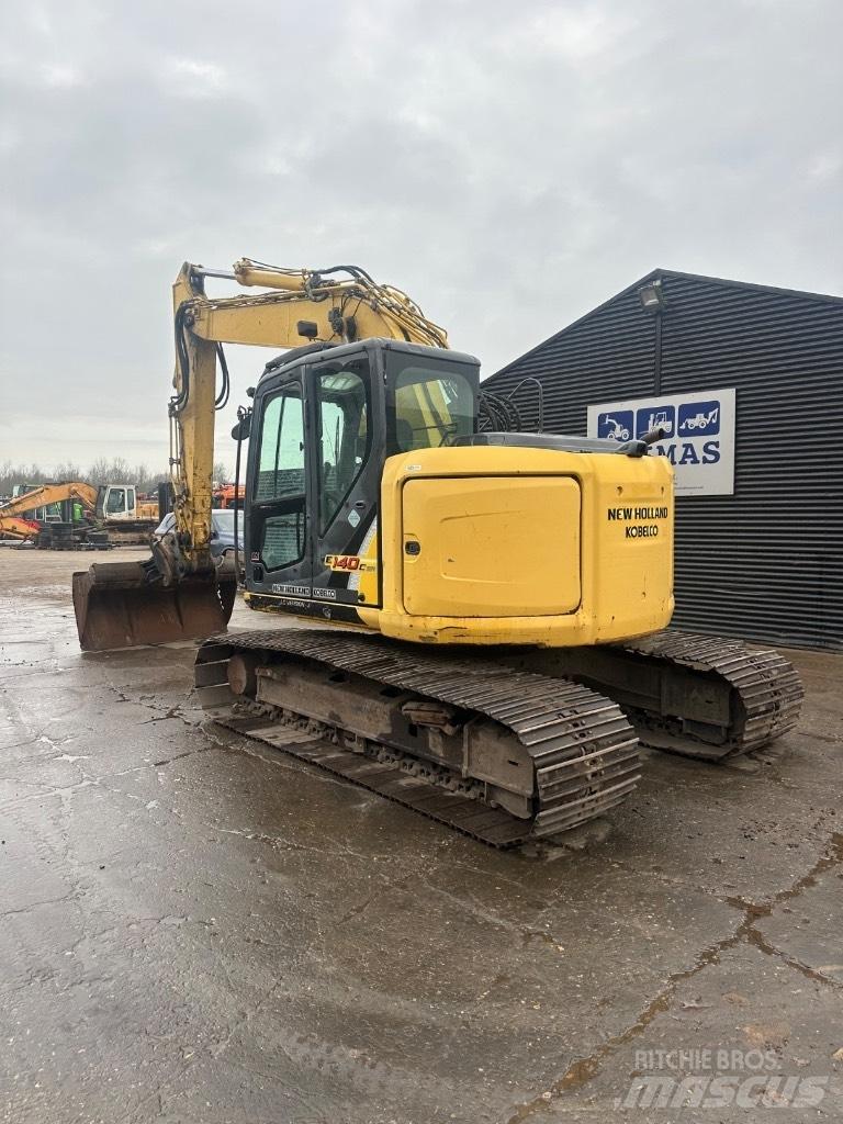 Kobelco E 140 CSR Bandgrävare