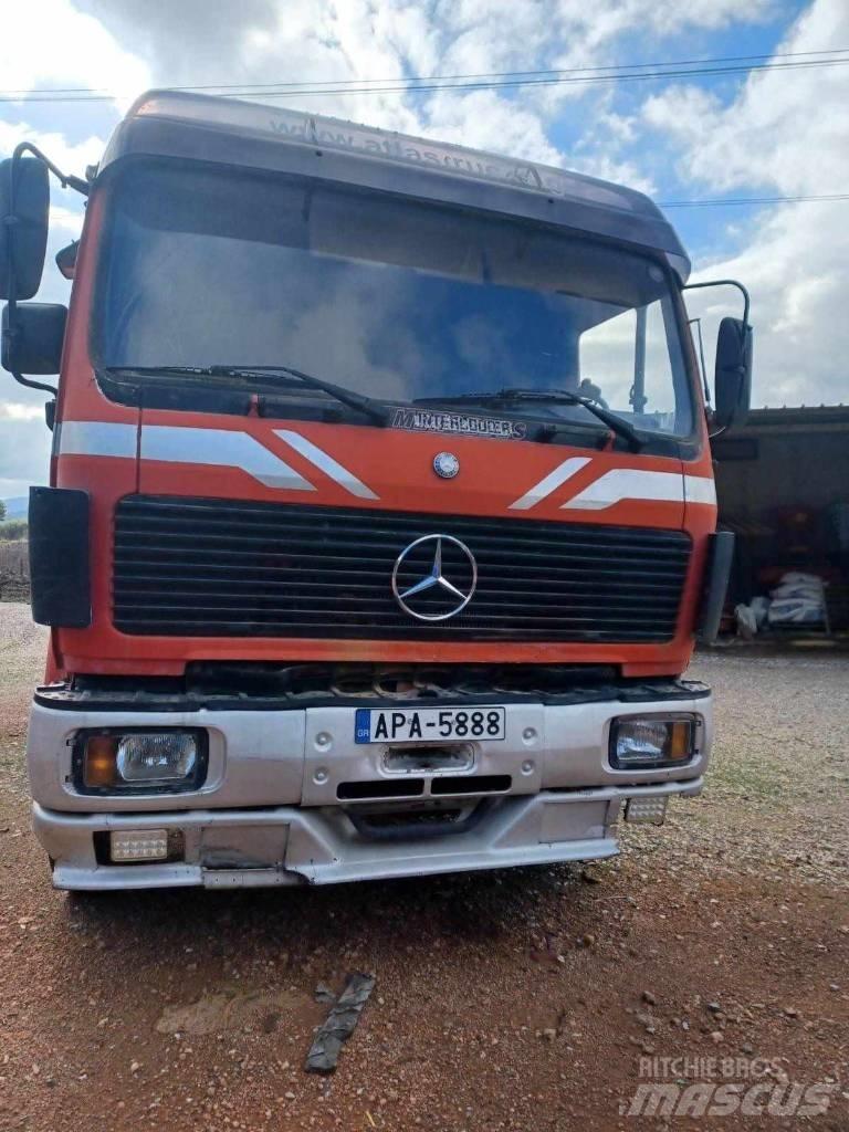 Mercedes-Benz 1638 Flakbilar