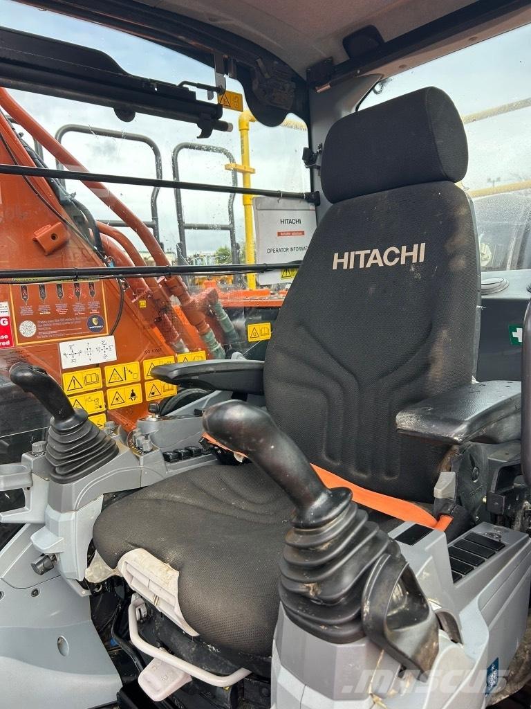 Hitachi ZX210 LC-7 Bandgrävare