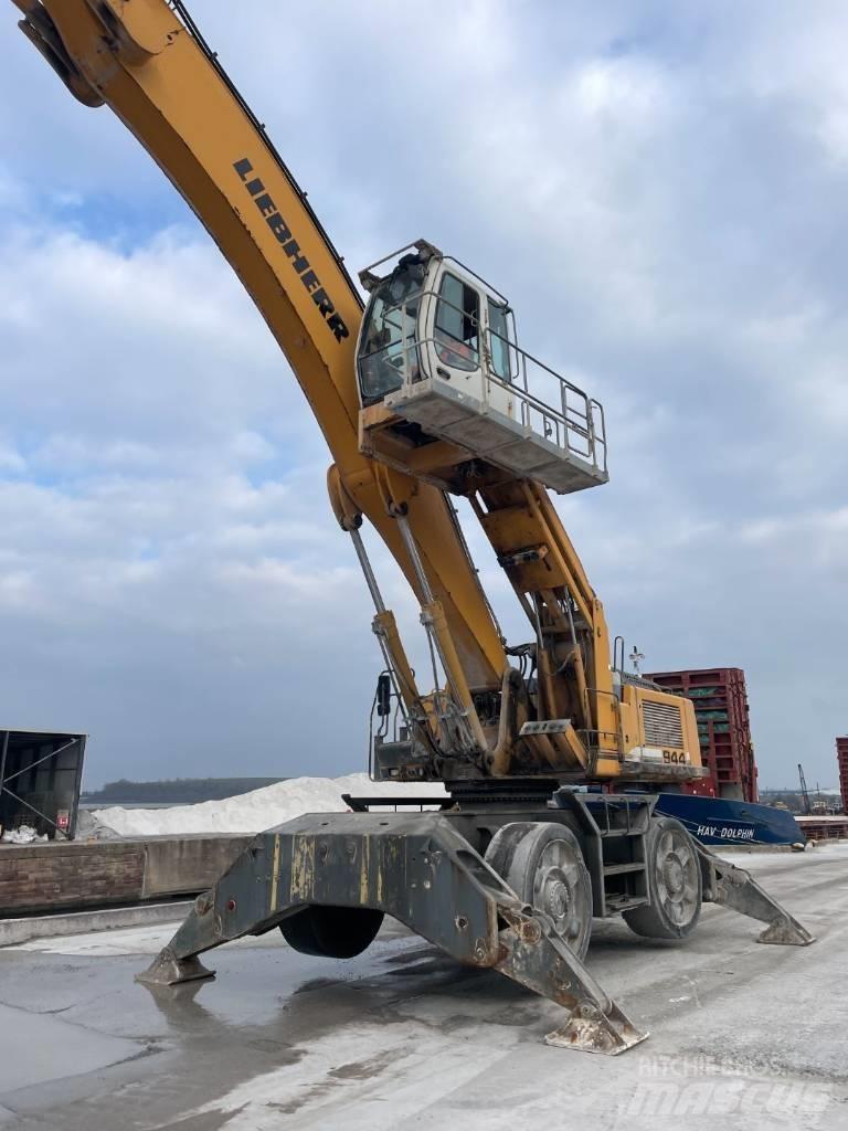 Liebherr A 944 C HD Avfalls / industri hantering