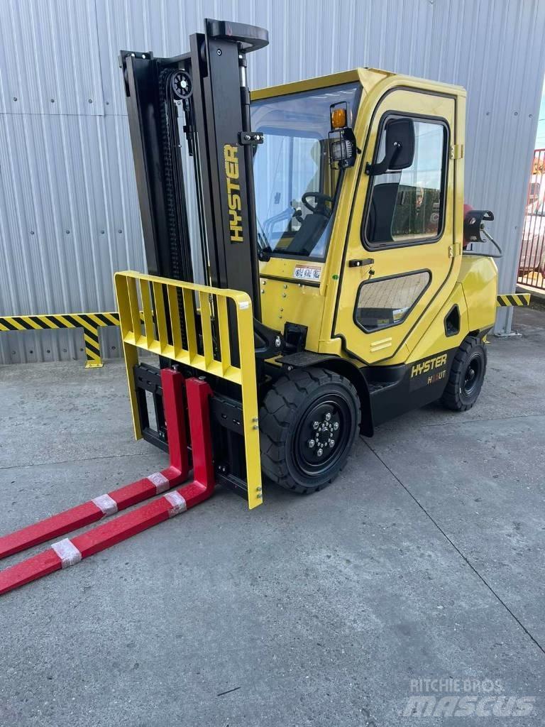 Hyster H3.5UT Gasolmotviktstruckar