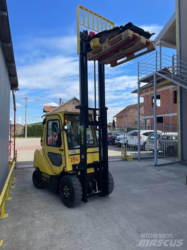Hyster H3.5UT Gasolmotviktstruckar