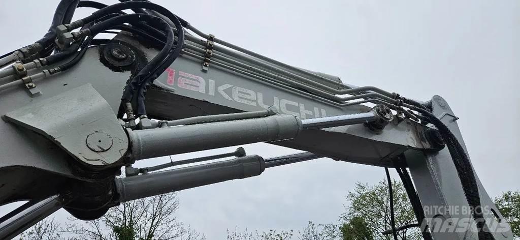 Takeuchi TB 175W Midigrävmaskiner 7t - 12t