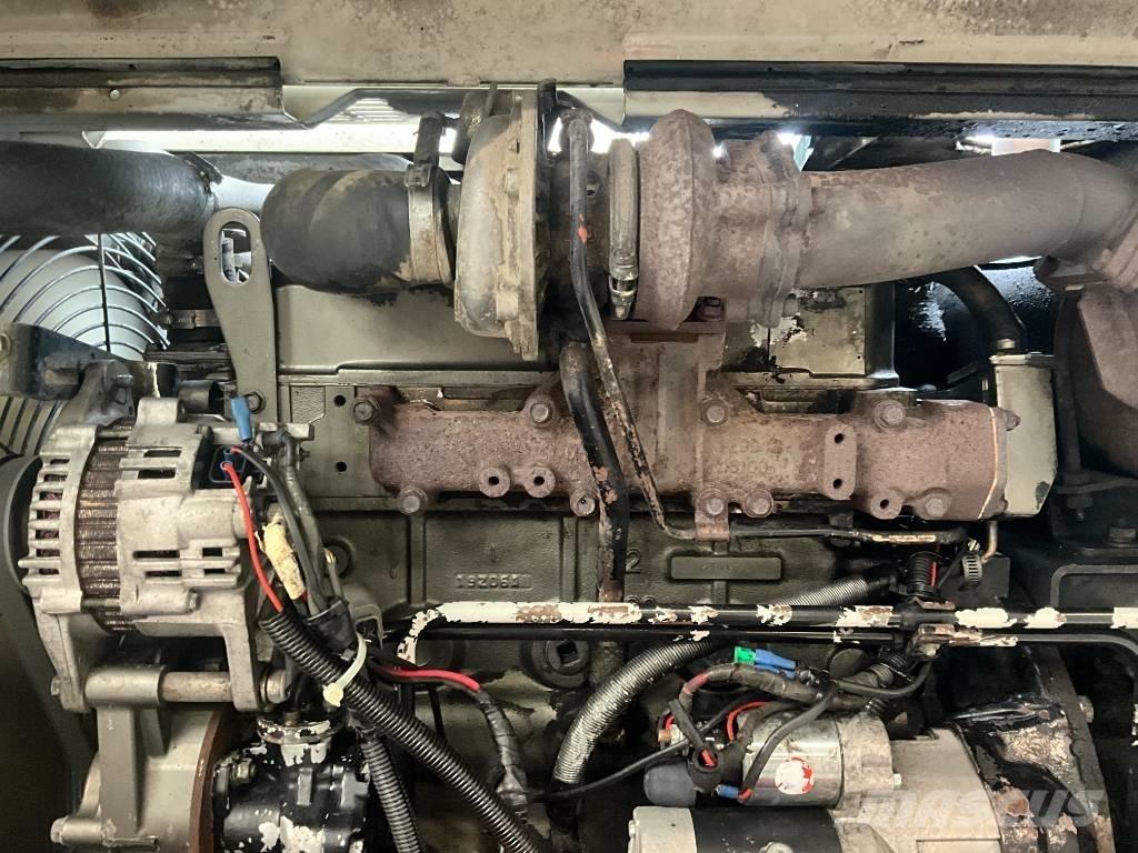 Takeuchi TB 175 W Hjulgrävare