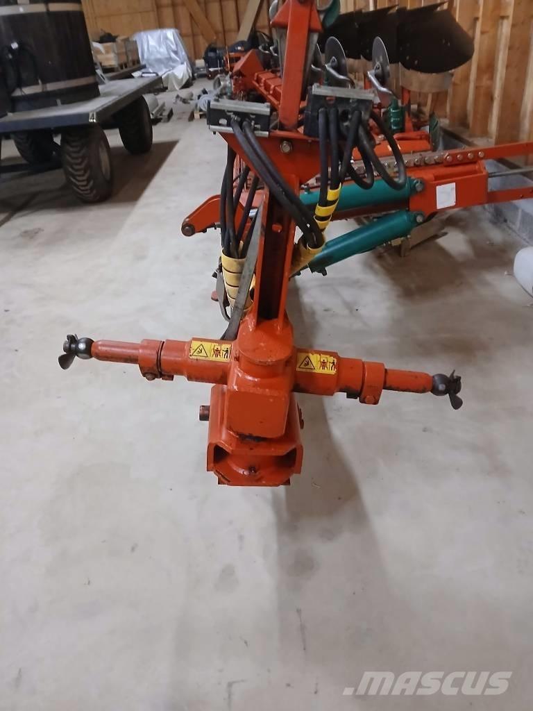 Kverneland PB100-8 Växelplogar