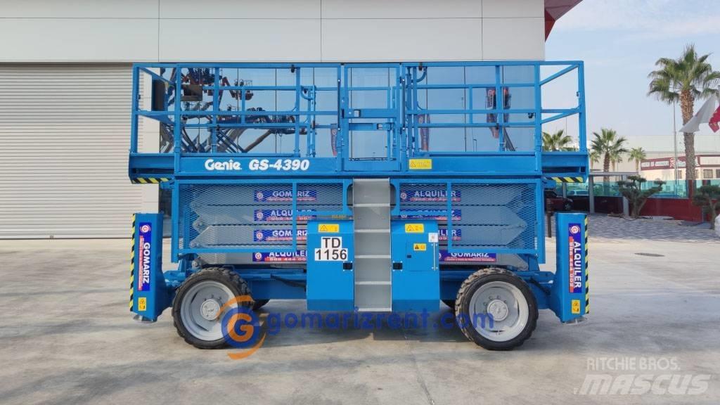 Genie GS 4390 Saxliftar