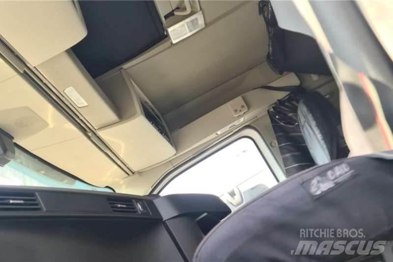 Volvo FH 440 Övriga bilar