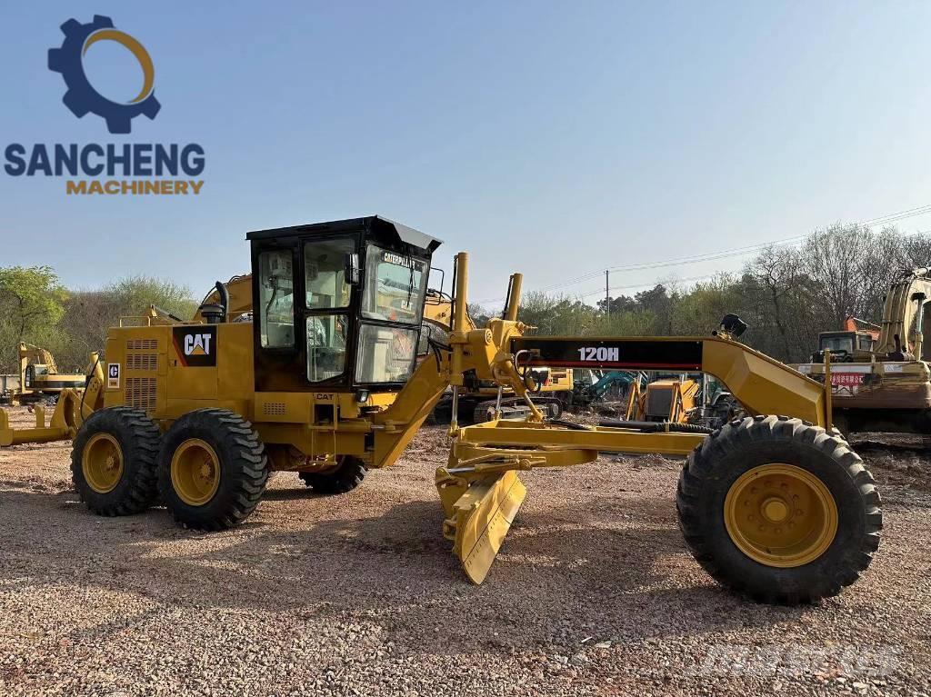 CAT 120H Väghyvlar