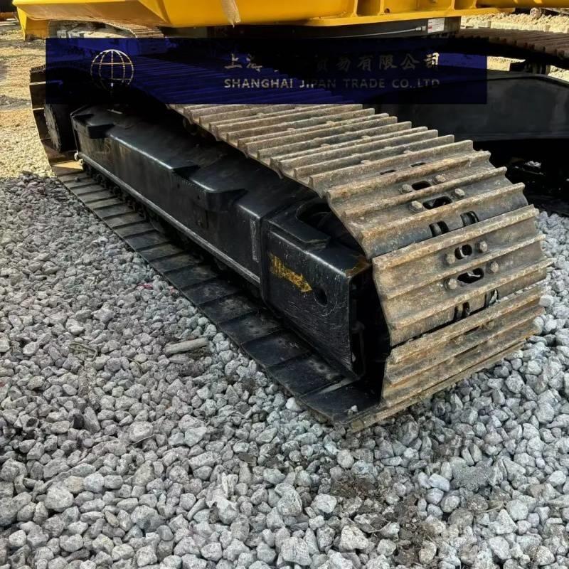 Komatsu PC 200 Bandgrävare