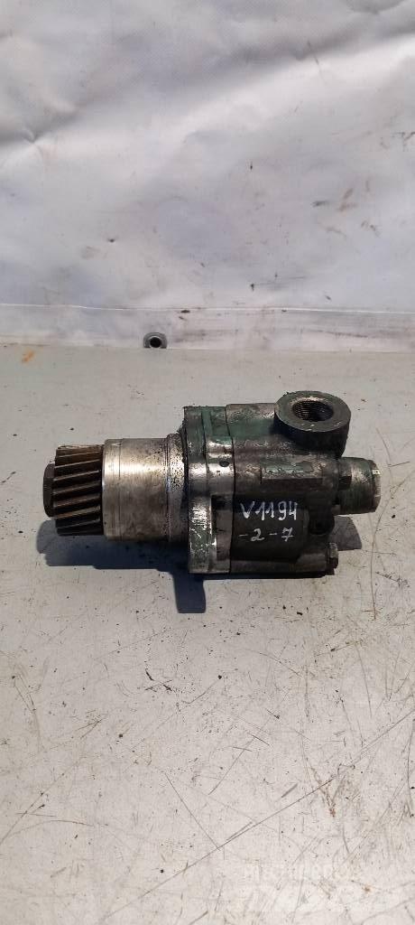 Volvo FH 12    2105480 Hydraulik