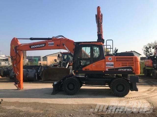 Doosan DX 210 W Hjulgrävare