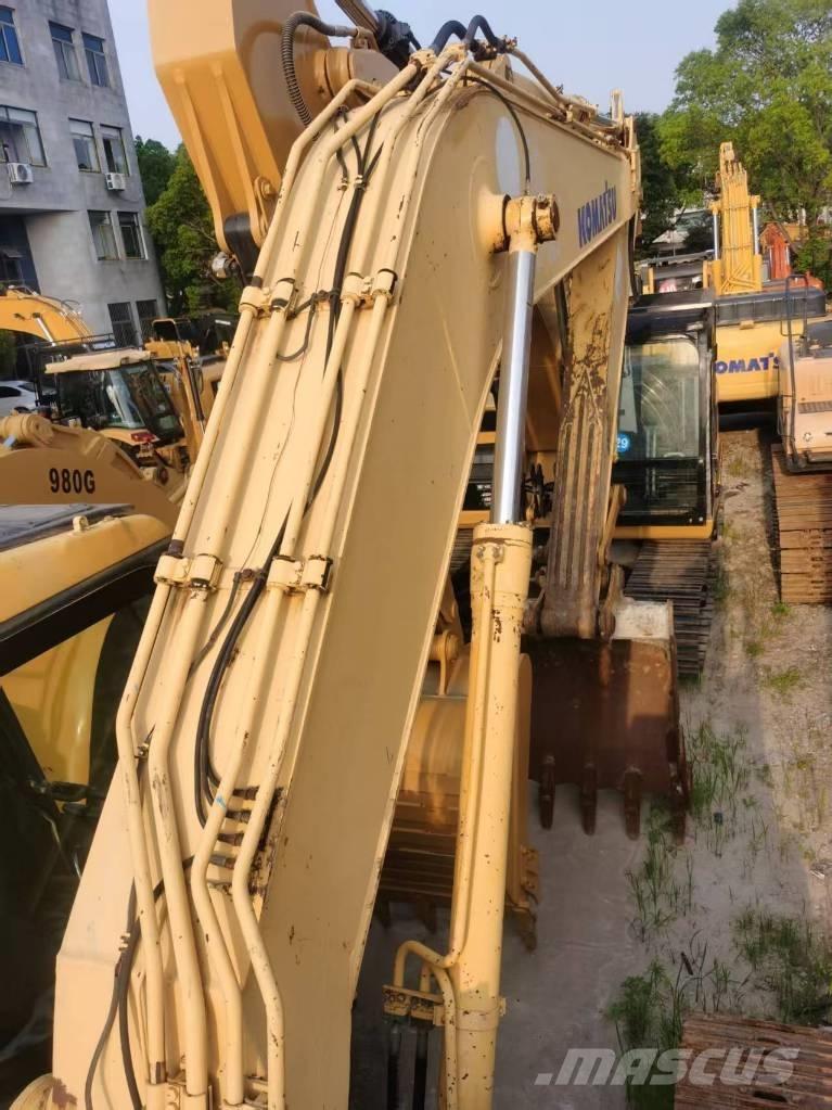 Komatsu PC 200-7 Bandgrävare