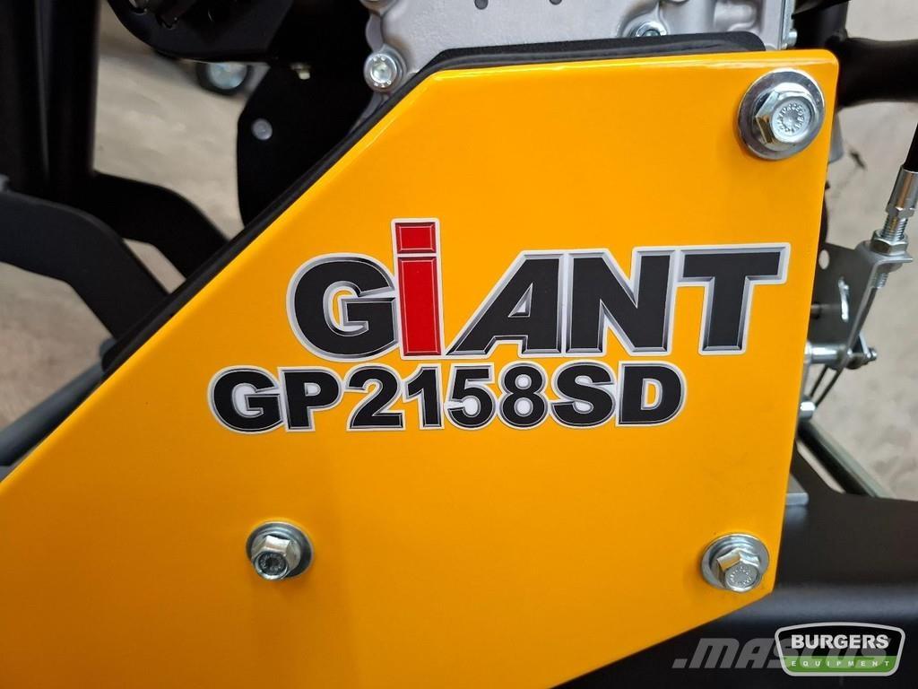 GiANT GP2158SD Markvibratorer
